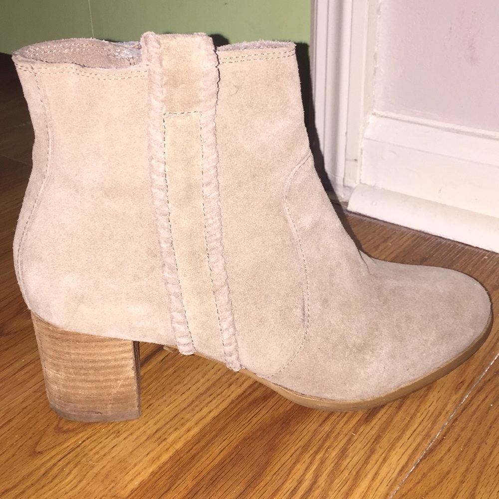 beige booties - Picture 4 of 4